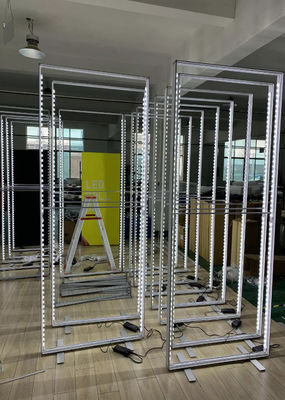 الألومنيوم الإطار LED Seg النسيج صندوق الضوء فرملس ضوء مربع خفيف الوزن